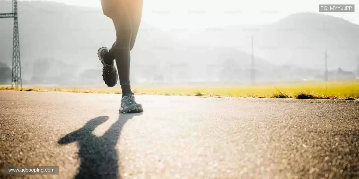 🎮 实时弹幕，互动不停！边看边聊，你的声音让直播更有温度！